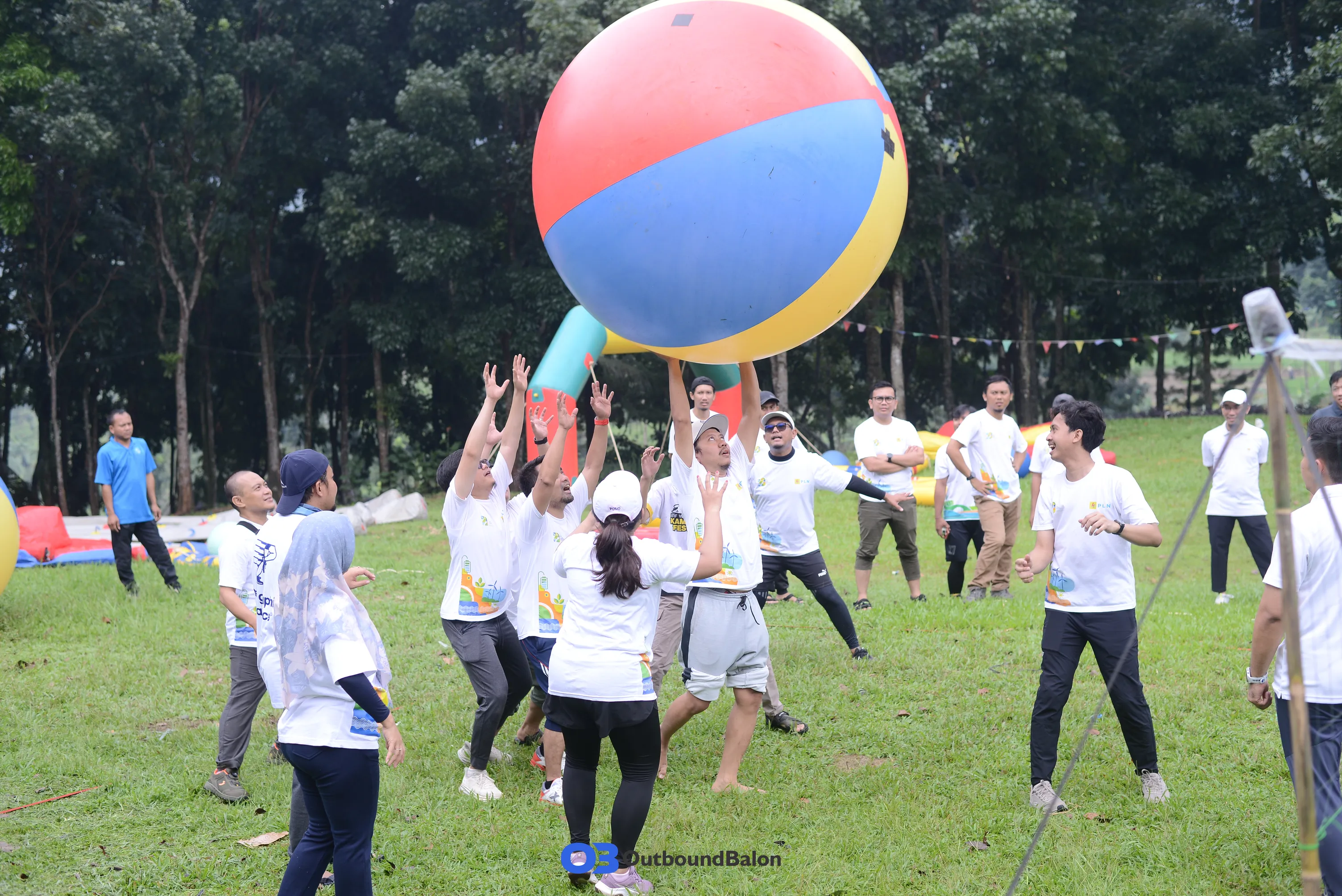Paket Outbound & Fun Inflatable Balon di Pangandaran